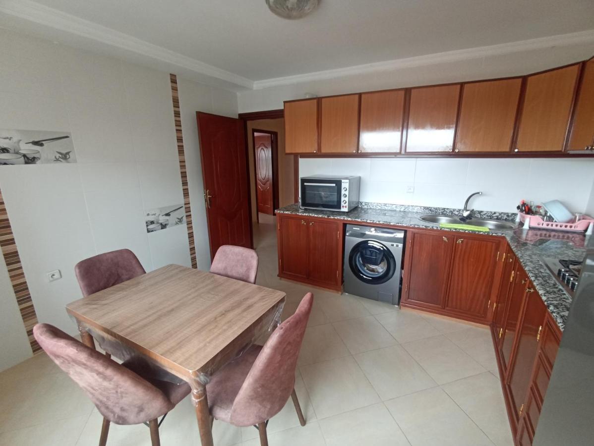Appartement Familial Au Centre De Nador Ville Luaran gambar